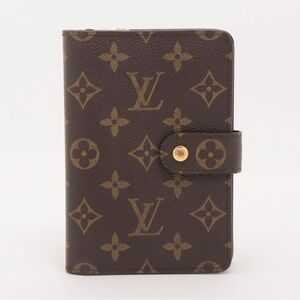 Louis Vuitton Monogram Wallet with Pass Case M61207